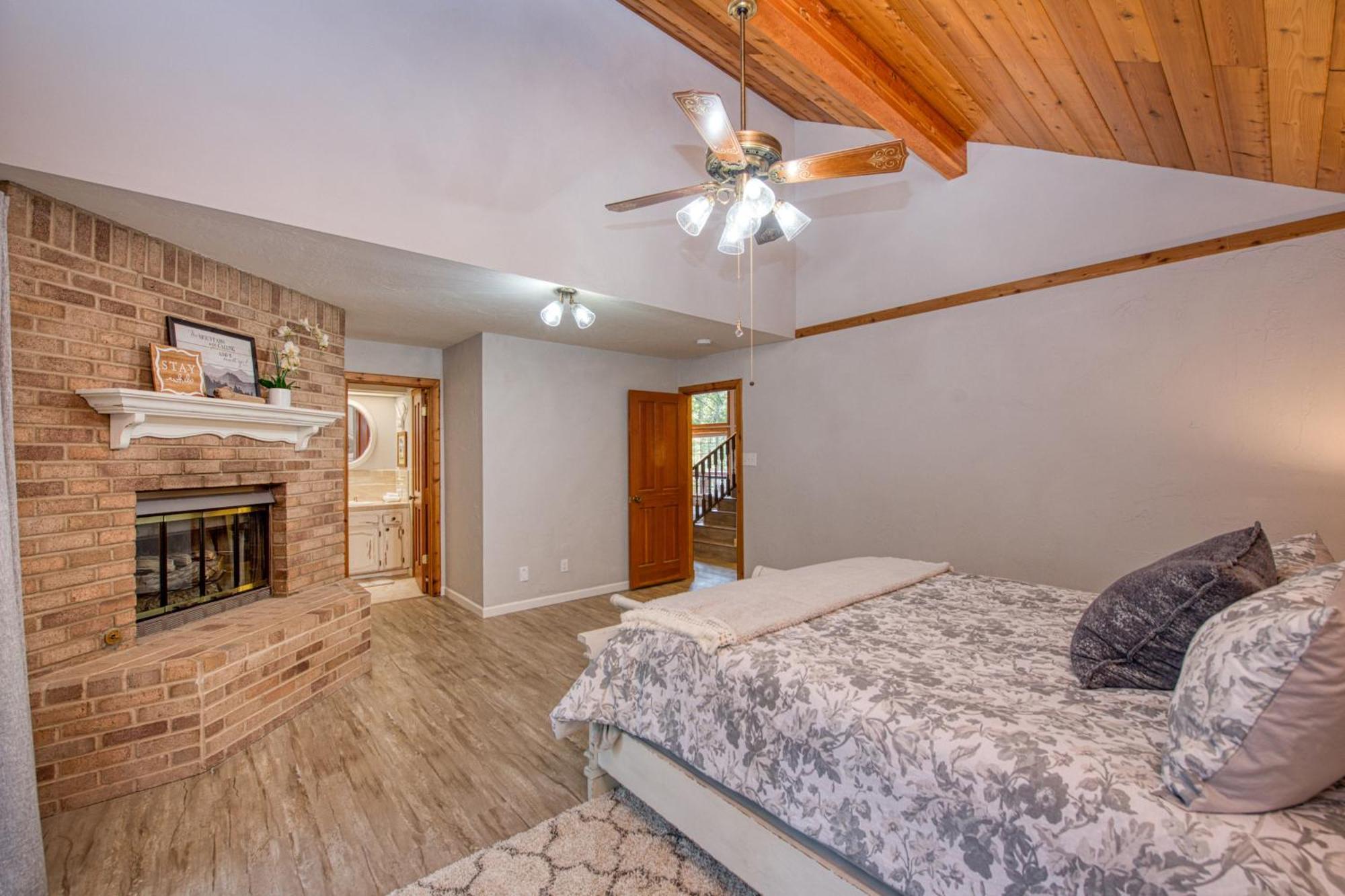 Apple Blossom Lodge Shaver Lake Exterior photo